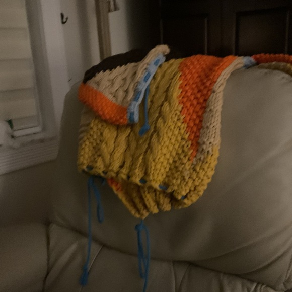 Free People AVAILABLE IM IN FLORIDA!!! - Picture 4 of 5